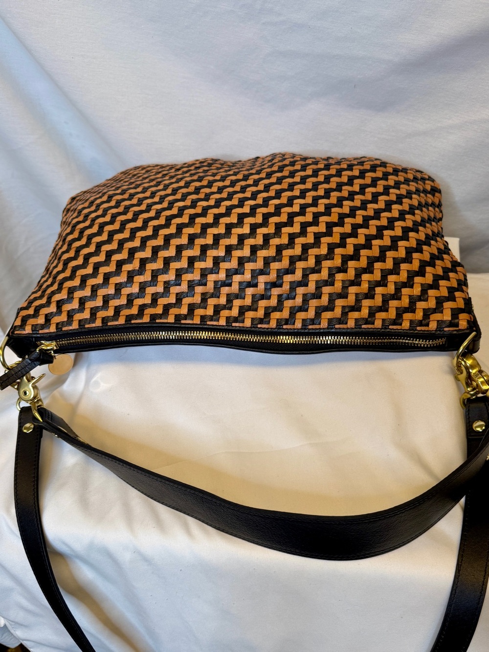 CLARE V Women’s Tan Brown Black Checkered Moyen Messenger Shoulder Bag; Regular - Picture 7 of 12